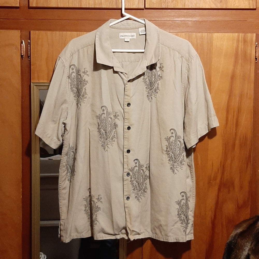 Pronto Uomo button down shirt